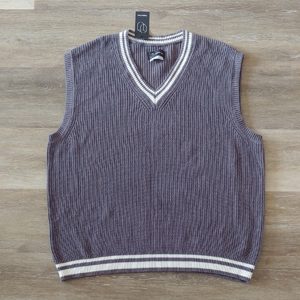 NWT Original Use Men's Grey Knit Sweater Vest Size XL